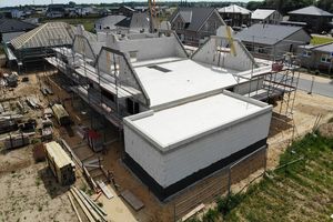 Neubau von zwei Doppelhaushälften und einem Einfamilienhaus in Erkelenz