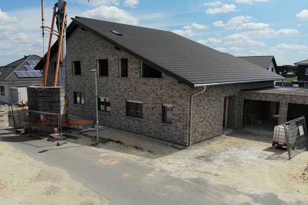 Neubau von zwei Doppelhaushälften in Erkelenz